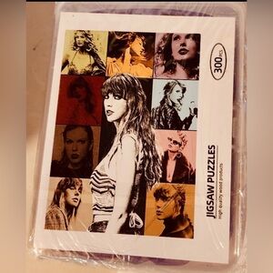 300 Piece Taylor Swift Puzzle